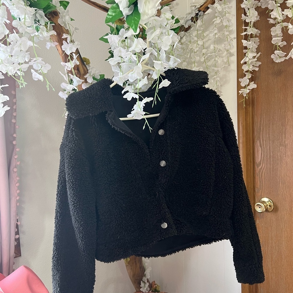 Lululemon Cozy Black Fleece Jacket